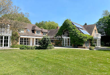 Maison avec piscine et terrasse 10