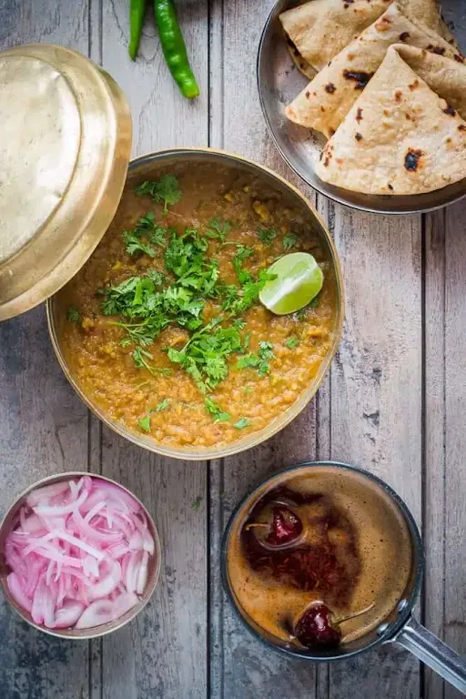 Punjabi Dal Tadka Ghee Roti Combo