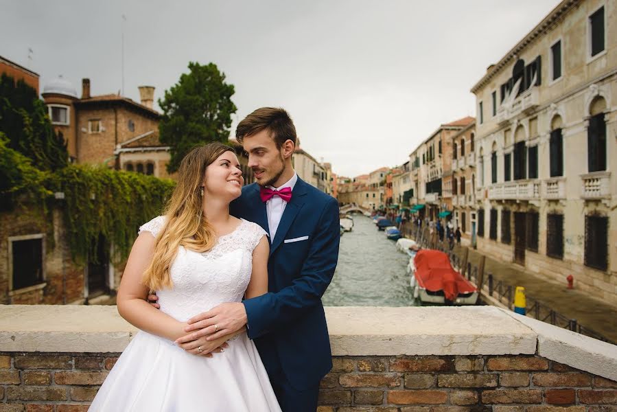 Fotógrafo de bodas Štefan Sakala (sakalafoto). Foto del 10 de abril 2019