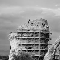 Solo sulla torre di 