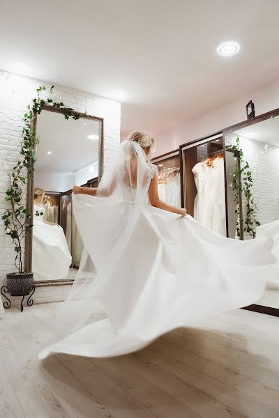 Fotografo di matrimoni Vyacheslav Krupin (kru-s). Foto del 12 novembre 2019