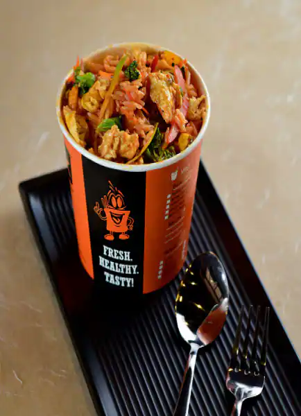 Spicy Exotic Hakka Noodles Egg Box