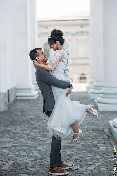 ช่างภาพงานแต่งงาน Rinat Yamaev (izhairguns) ภาพเมื่อ 6 มิถุนายน 2021