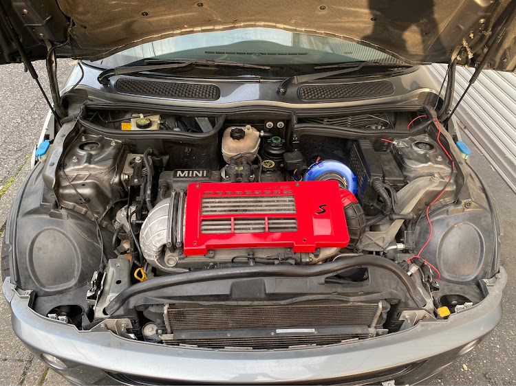 ミニ クーパーSのR53・R53クーパーS・ミニ・ミニクーパー・ミニクーパーsに関するカスタム事例の投稿画像6枚目