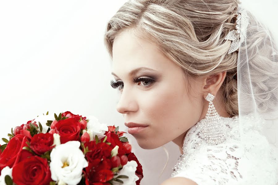 Wedding photographer Oleg Betenekov (betenekov). Photo of 23 February 2015