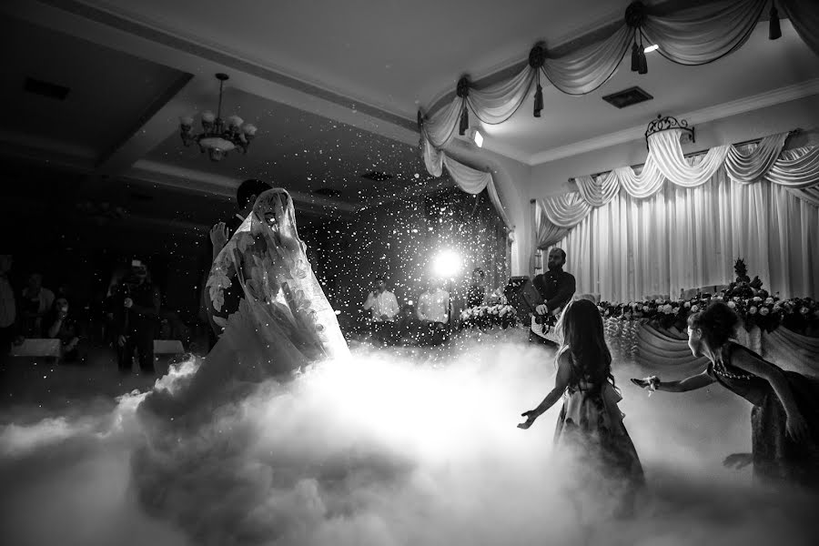 Wedding photographer Marat Kerimov (maratkerimov). Photo of 22 January 2017