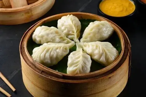 Cheese & Corn Momos (6 Pcs)