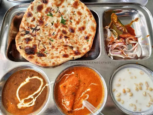 Butter Naan Thali