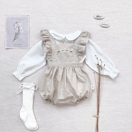 Title 3, Girls Lotus Leaf Overalls with Cute Suspenders