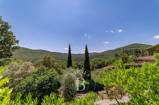 Property with pool 5