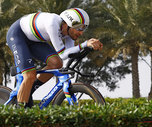 📷 Wereldkampioen tijdrijden Filippo Ganna heeft gloednieuwe fiets tot zijn beschikking in tijdrit Tirreno-Adriatico