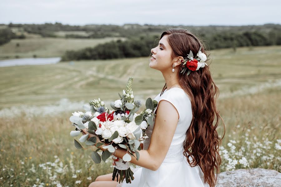 Fotógrafo de casamento Polina Pavlova (polina-pavlova). Foto de 3 de junho 2019