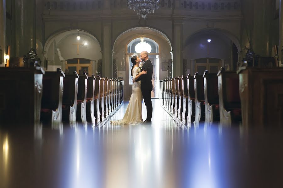 Fotógrafo de casamento Paul Simicel (bysimicel). Foto de 9 de julho 2019