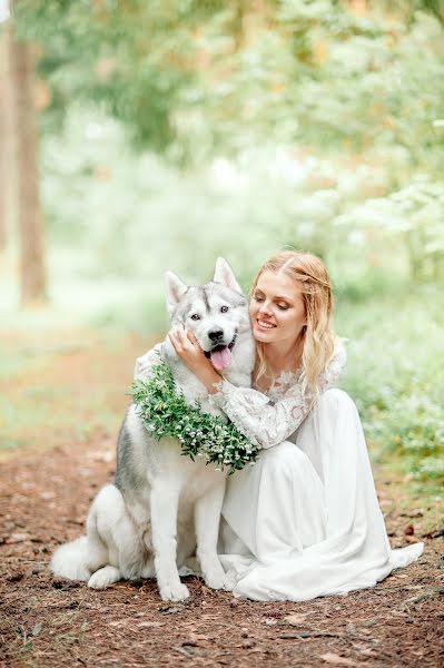 Bröllopsfotograf Valentina Svirido (sviridovalyafoto). Foto av 25 juli 2018