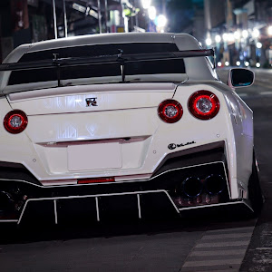 NISSAN GT-R R35