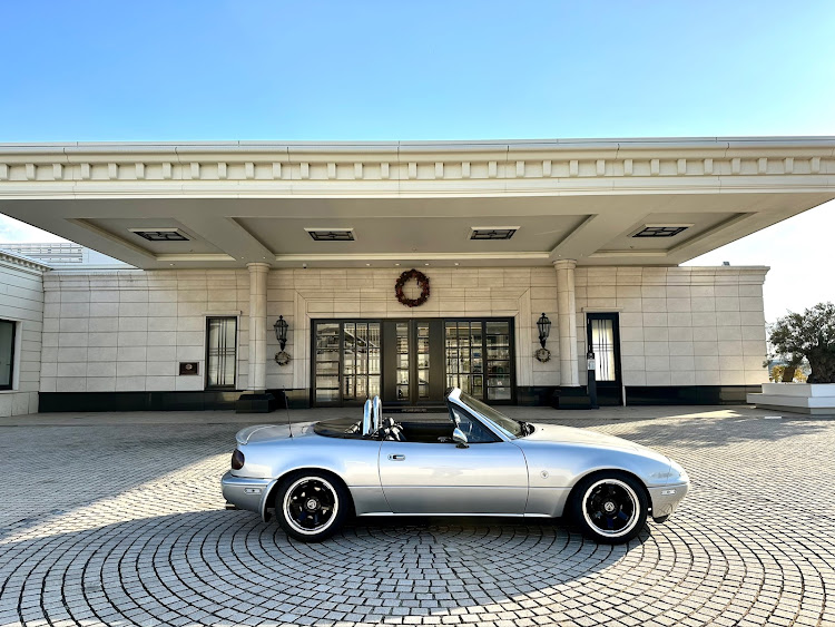 ロードスターの冬の空と愛車・忘年会の後・ソロツーリング・神戸港⚓️・再度山に関するカスタム事例の投稿画像4枚目