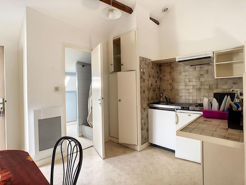 Location  appartement 1 pièce 21 m² à Brive-la-Gaillarde (19100), 350 €