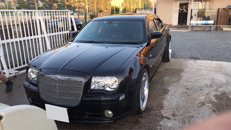 300C セダンのkuniさんが投稿したカスタム事例の投稿画像1枚目