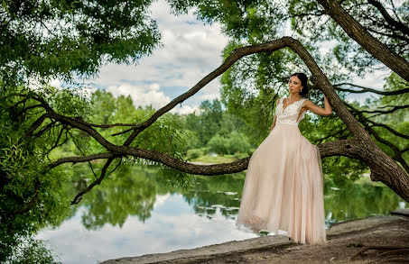 Wedding photographer Anastasiya Ru (whitefoto). Photo of 20 July 2017