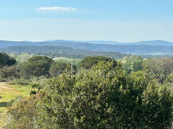 terrain à Roquebrune-sur-Argens (83)