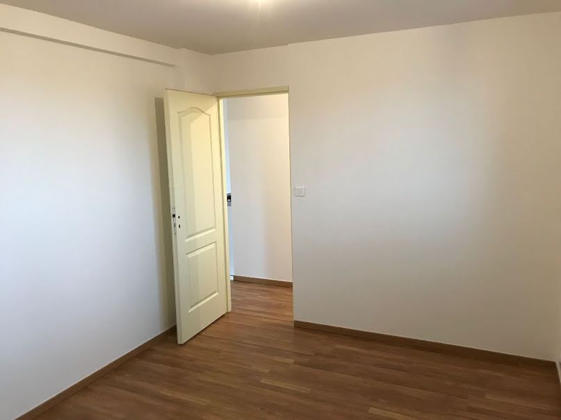 Vente appartement 3 pièces 41.5 m² à Beautor (02800), 55 000 €