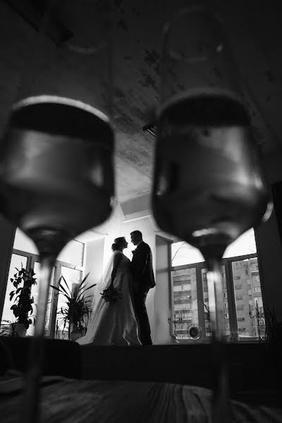 婚禮攝影師Yuriy Stulov（uuust）。2021 3月9日的照片