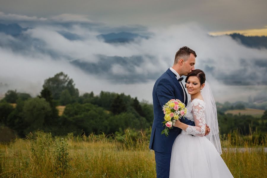 Svadobný fotograf Michał Wiśniewski (michalwisniewski). Fotografia publikovaná 26. februára 2018