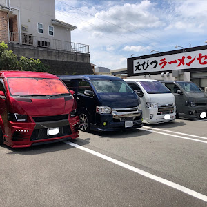 ハイエースバン GDH201V