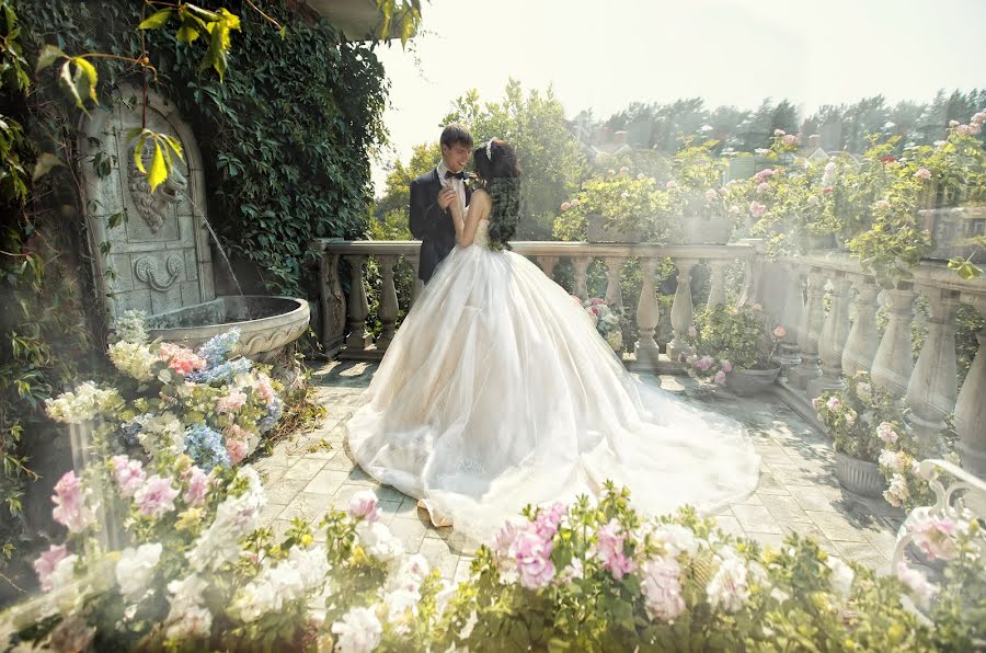 Photographe de mariage Zhanna Samuylova (lesta). Photo du 26 avril 2019