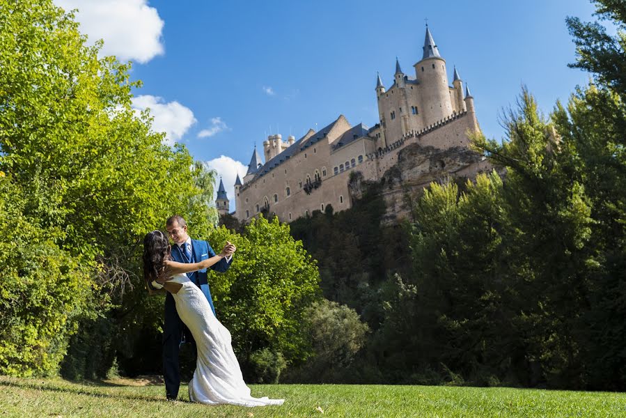 Fotograful de nuntă Álvaro Martín Zarzuela (alvaromz). Fotografia din 1 martie 2018