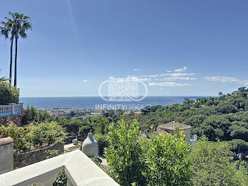 villa à Le golfe juan (06)