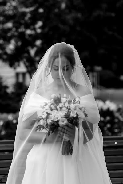 Fotógrafo de casamento Yuliya Vinogradova (vinogradovaphoto). Foto de 19 de agosto 2023