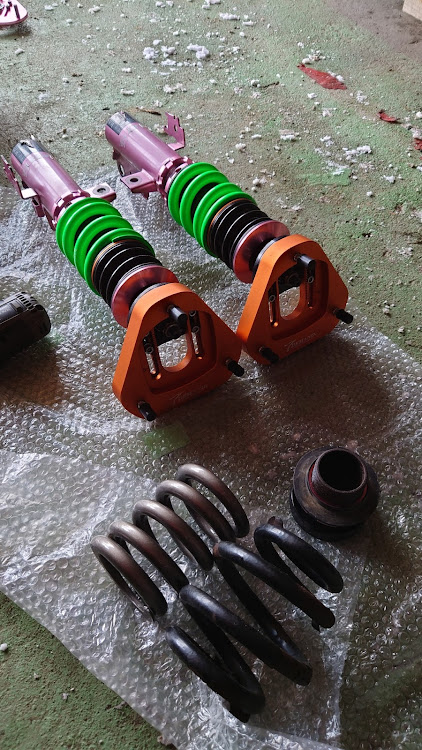 エスティマの今年の仕様・2022年仕様・春はまだかに関するカスタム事例の投稿画像1枚目