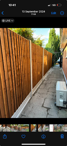 Fencing close board with concrete post and concrete gravel board.