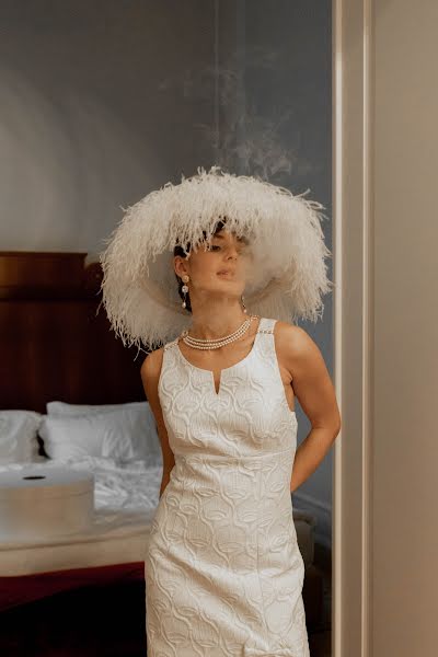 Fotógrafo de casamento Oksana Melente (melente). Foto de 1 de dezembro 2021