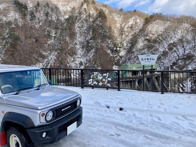 ジムニーシエラの雪☃・霧降高原・五十里ダムに関するカスタム事例の投稿画像2枚目