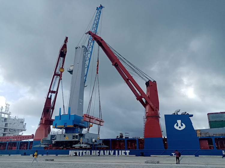 The UHC cranes being offloaded from the MV United Heavy Lift-UHL Finesse at the Lamu port last year