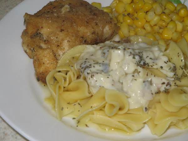 Chicken Kiev with Russian Mushroom Sauce_image