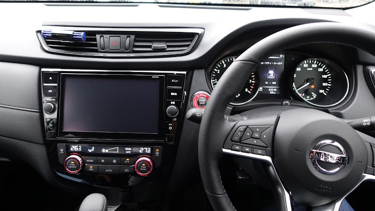 エクストレイルの初投稿・エクストレイルT32・日産・NISSANに関するカスタム事例の投稿画像2枚目