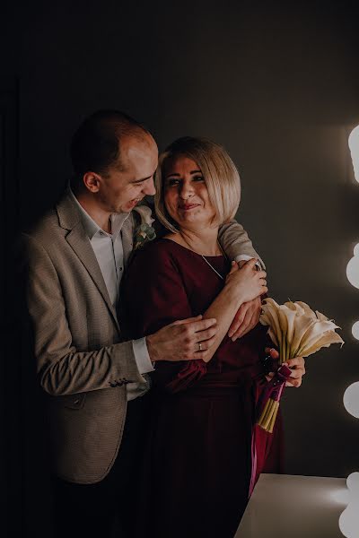 Fotógrafo de bodas Dasha Kapitanova (kapitanovafoto). Foto del 13 de febrero 2020