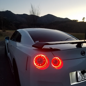 NISSAN GT-R R35