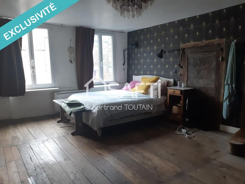 Vente maison 6 pièces 135 m² à Saint-Hilaire-du-Harcouët (50600), 115 000 €