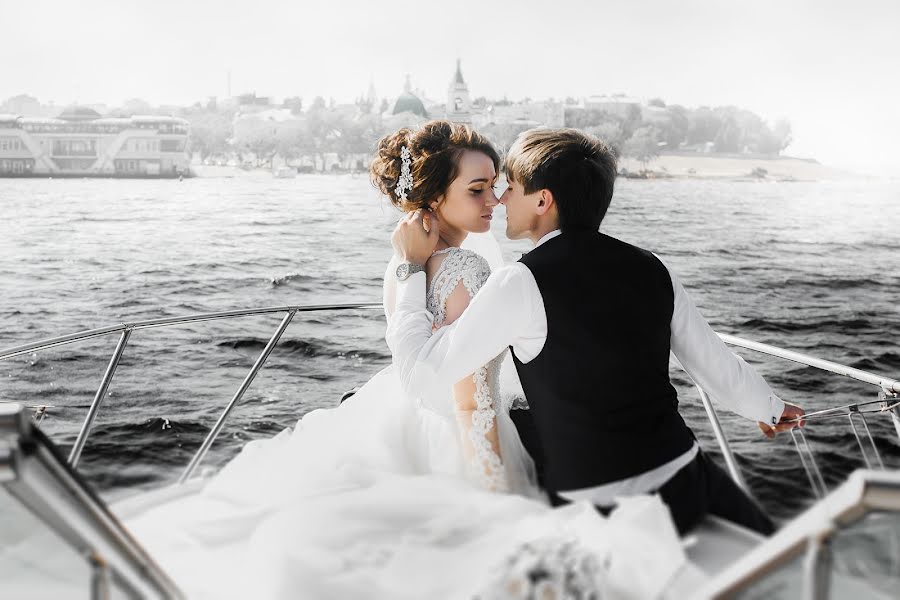 Fotógrafo de casamento Yurik Friske (yurikfriske). Foto de 7 de abril 2017