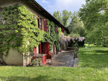 maison à Sainte-euphemie (01)