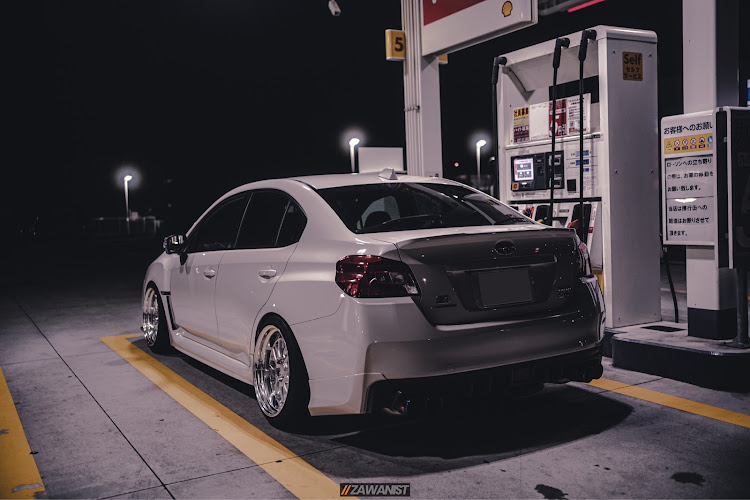 WRX S4のWRX・ザワニスト・ZAWANIST・Seeker MXに関するカスタム事例の投稿画像2枚目
