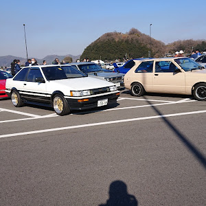 カローラレビン AE86