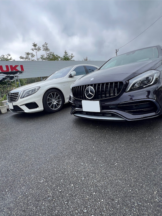AクラスのW176 A45・w222s63に関するカスタム事例の投稿画像1枚目