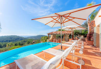 Seaside house with pool and terrace 2