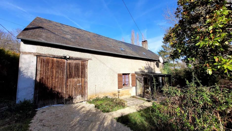 Vente maison 4 pièces 111 m² à Sens-Beaujeu (18300), 110 000 €