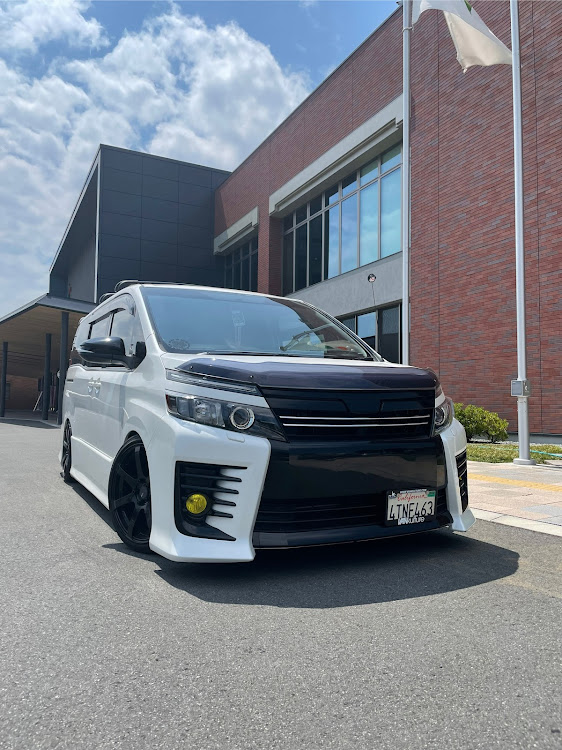 ヴォクシーの甲州八零會・さらば…FPW号・ハチヨンスタイル・ALL☆BM・ちょっとイメチェンに関するカスタム事例の投稿画像3枚目